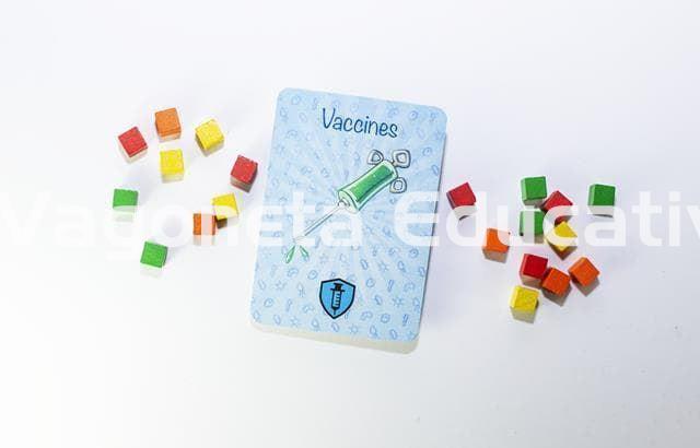 MICRO COMBAT JUEGO DE CARTAS COOPERATIVO - Imagen 2