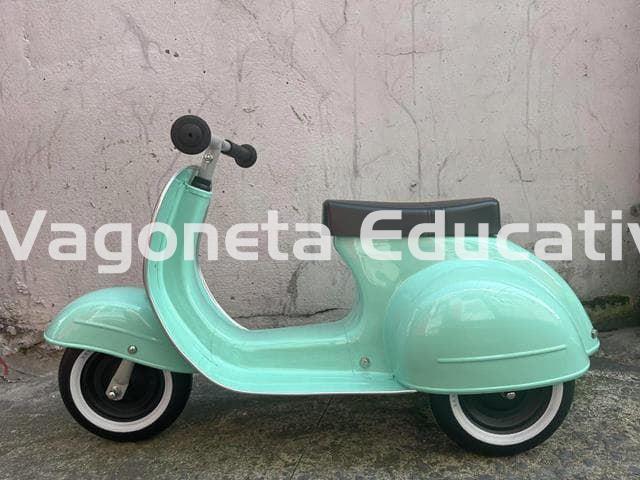 MOTO SCOOTER CLÁSICA MENTA - Imagen 1